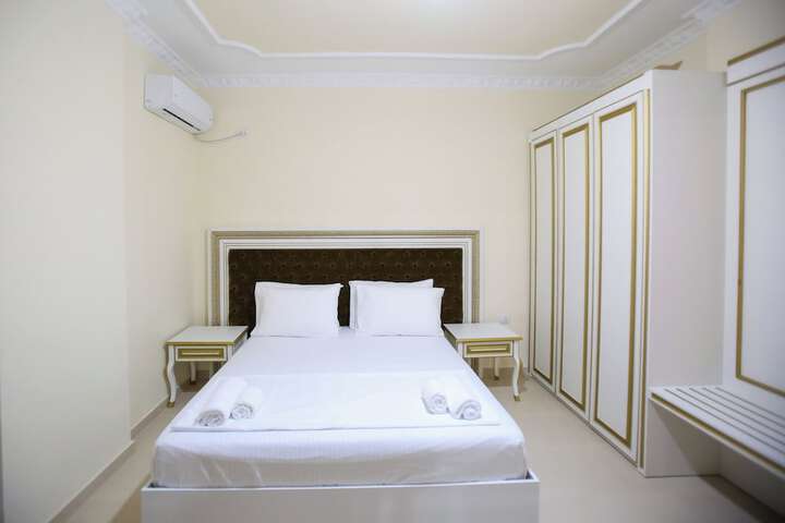 Room 29 of 95
