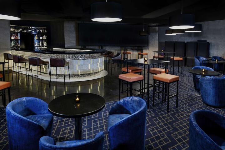 Dining Photos