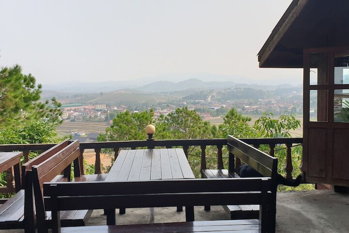Terrace/Patio 16 of 17