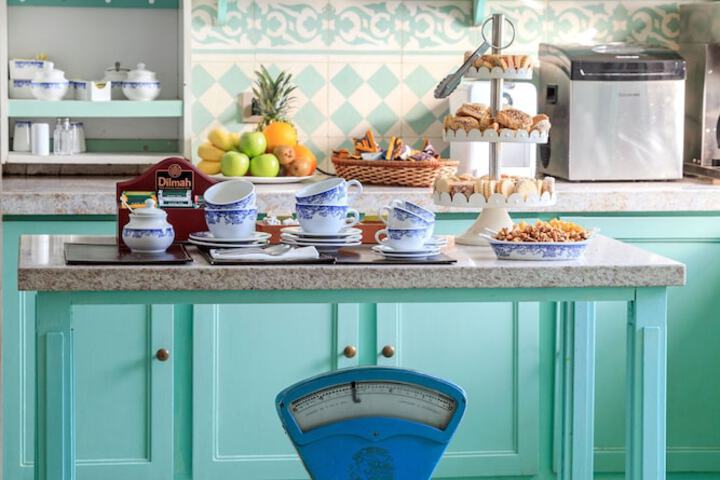 Shared kitchen facilities