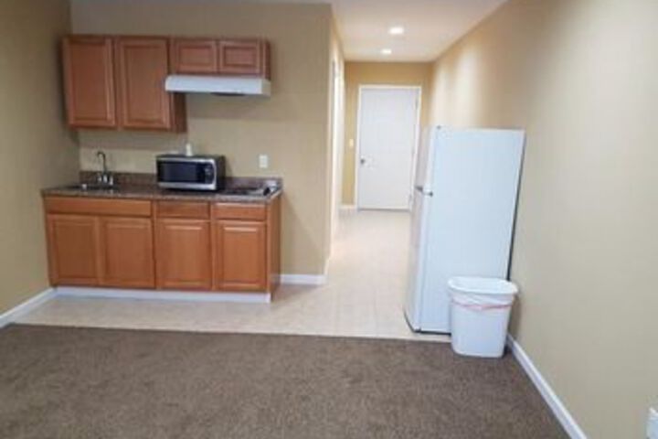 Room 6 of 7