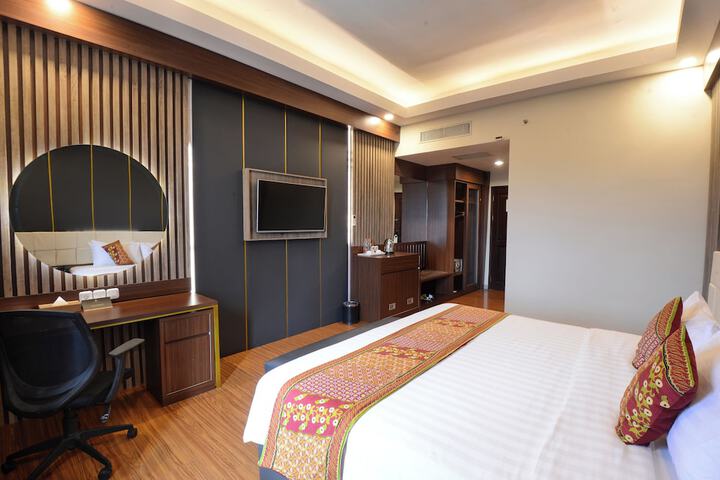 Room 19 of 73