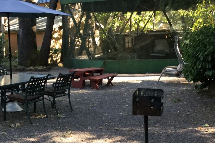 Property Grounds 113 of 120