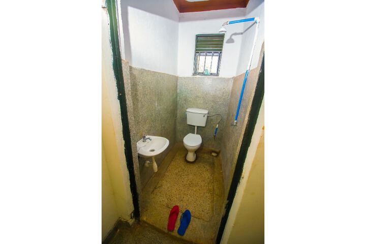 Room 13 of 14