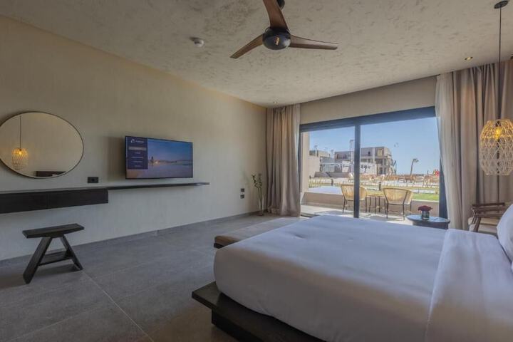 Room 5 of 22