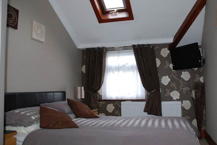 Room 18 of 54