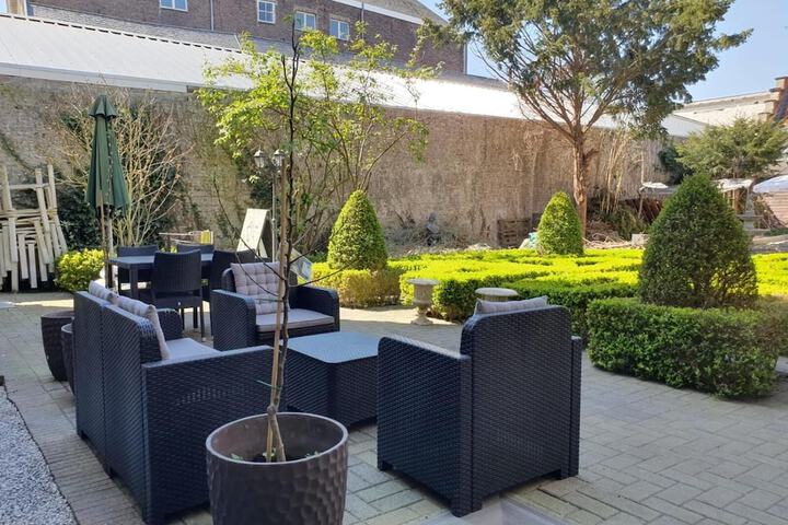 Terrace/Patio 16 of 40
