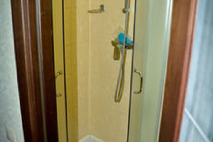 Room 21 of 30
