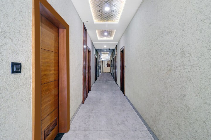 Hotel Interior 2 of 29