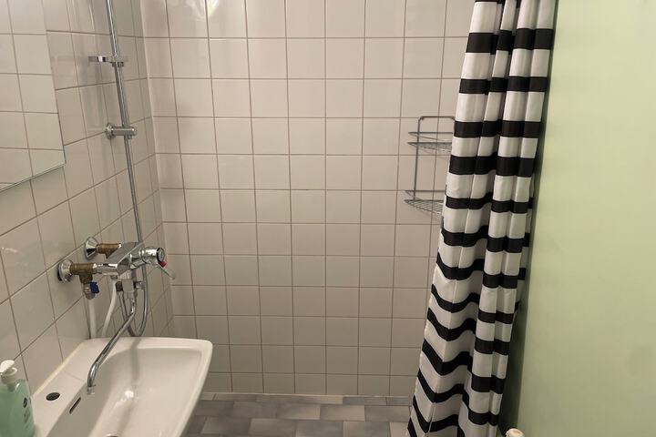 Room 85 of 108