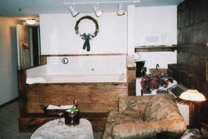 Room 9 of 42