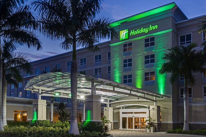 Holiday Inn Ft Myers Airport At Town Center Fort Myers Fl 9931 Interstate Commerce 33913