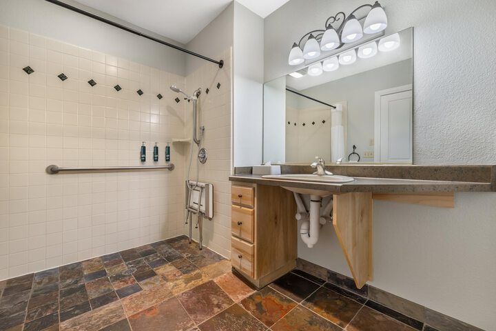 Bathroom shower