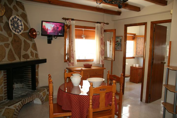 Room 16 of 30