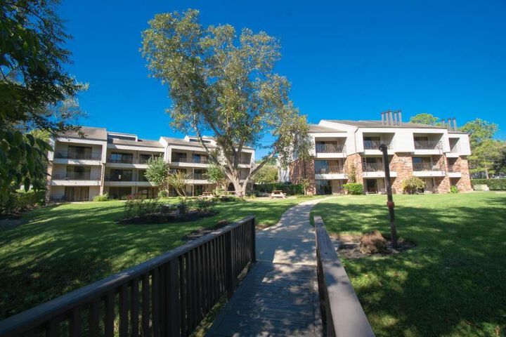 Hotel 8 of 32