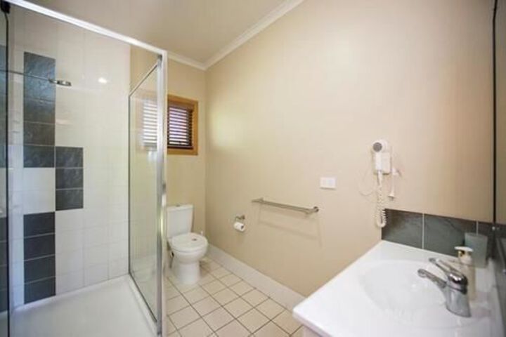 Room 15 of 24