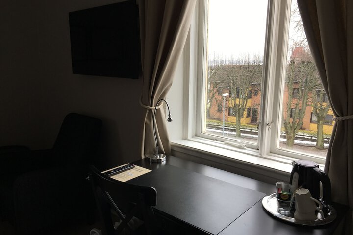 Room 14 of 27