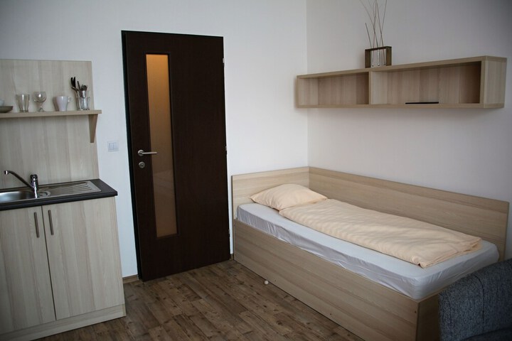 Room 20 of 60