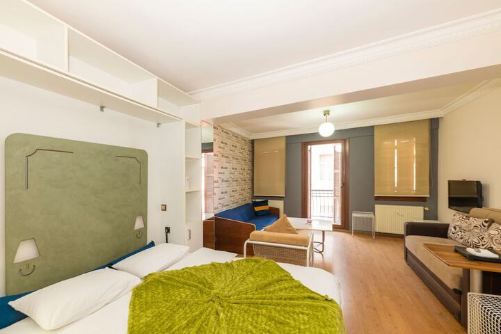 Room 115 of 138