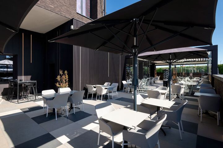 Terrace/Patio 48 of 77