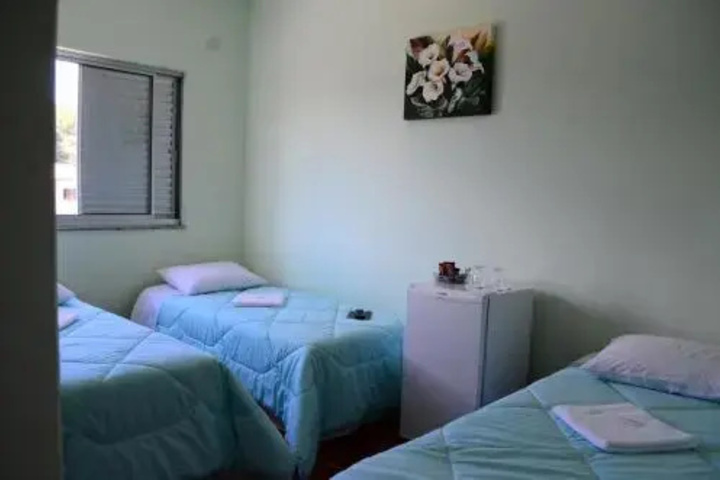 Room 4 of 6