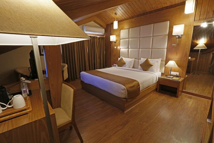 Room 13 of 55