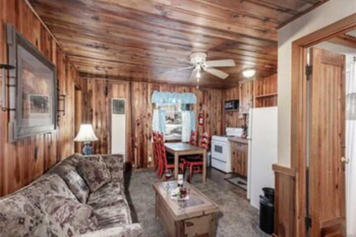 Room 17 of 29