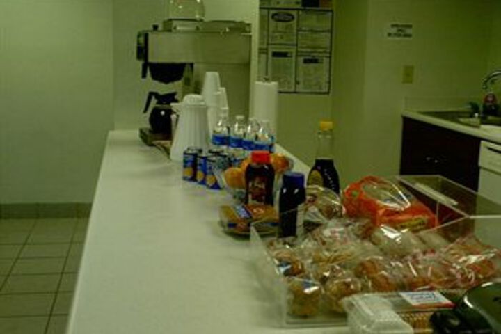 Breakfast/Coffee Service 10 of 59