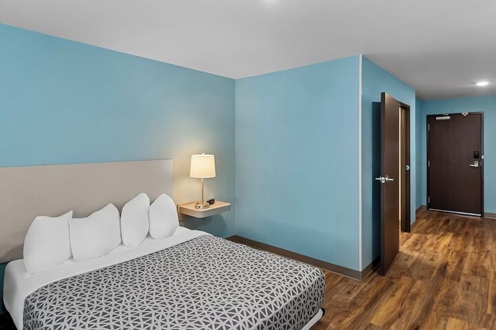Room 30 of 71