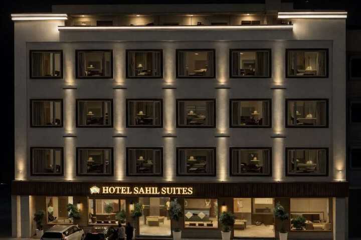 Hotel Sahil Suites