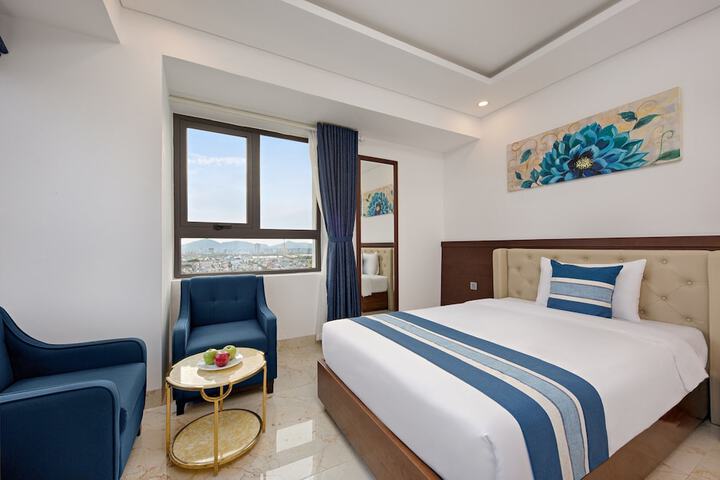 Room 15 of 82