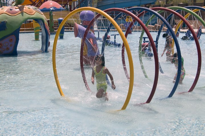 Pool Hotel