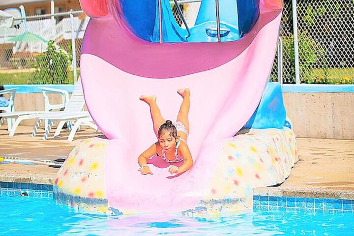 Pool 57 of 75