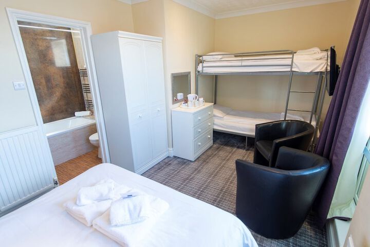 Room 21 of 61