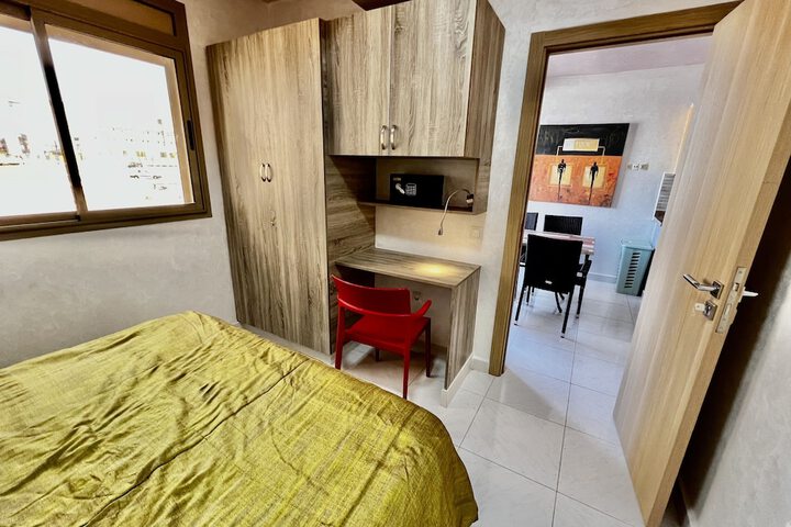 Room 4 of 47