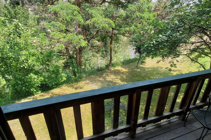 Terrace/Patio 25 of 48