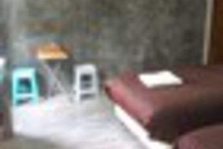 Room 32 of 132