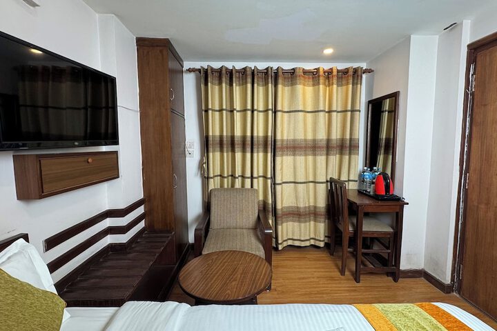 Room 29 of 50