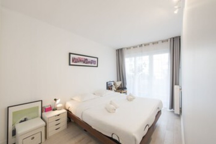 Room 12 of 14
