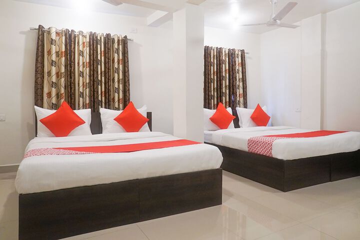 Room 12 of 22
