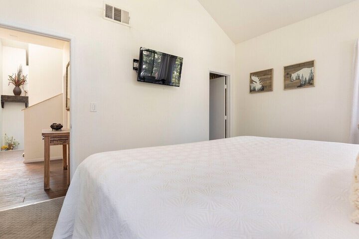 Room 18 of 86