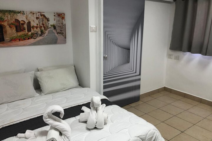 Room 55 of 140
