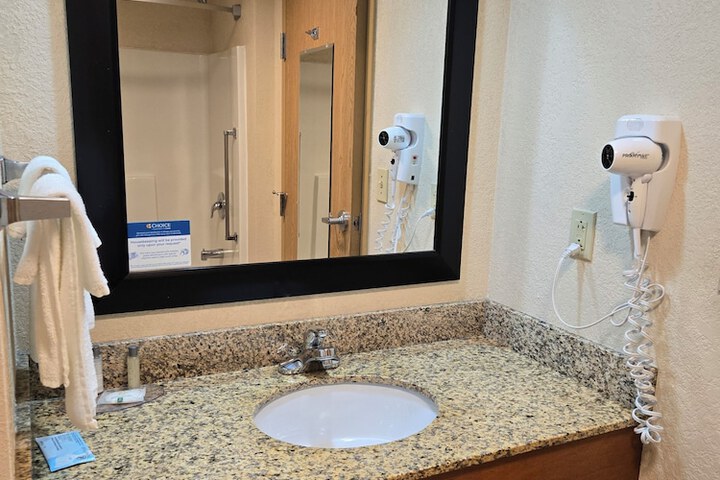 Clean Restrooms