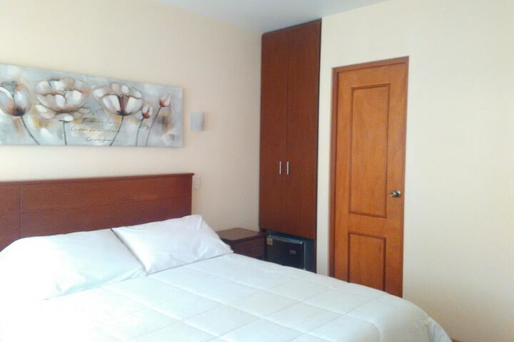 Room 3 of 39