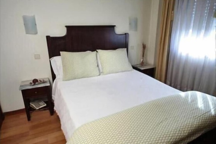 Room 15 of 28