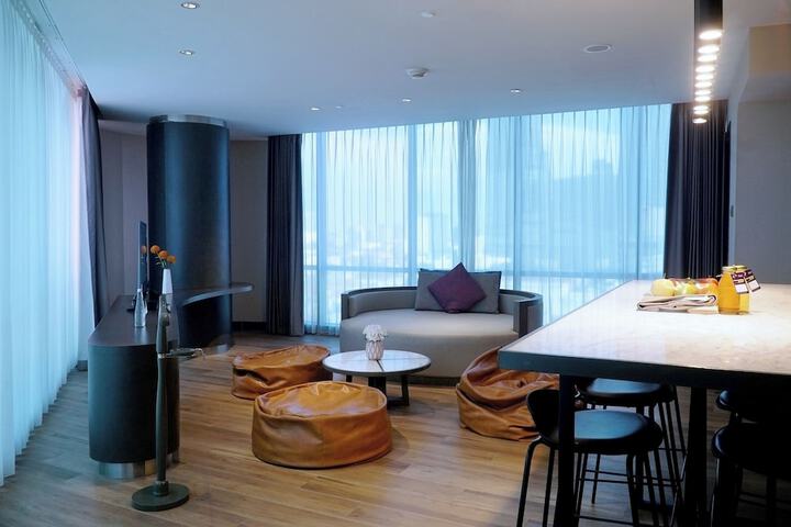 Room 20 of 69
