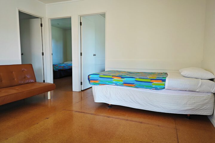 Room 27 of 48