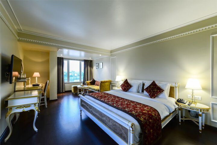 Room 20 of 64
