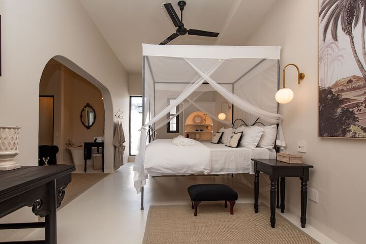 Room 7 of 194