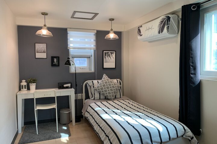 Room 20 of 52